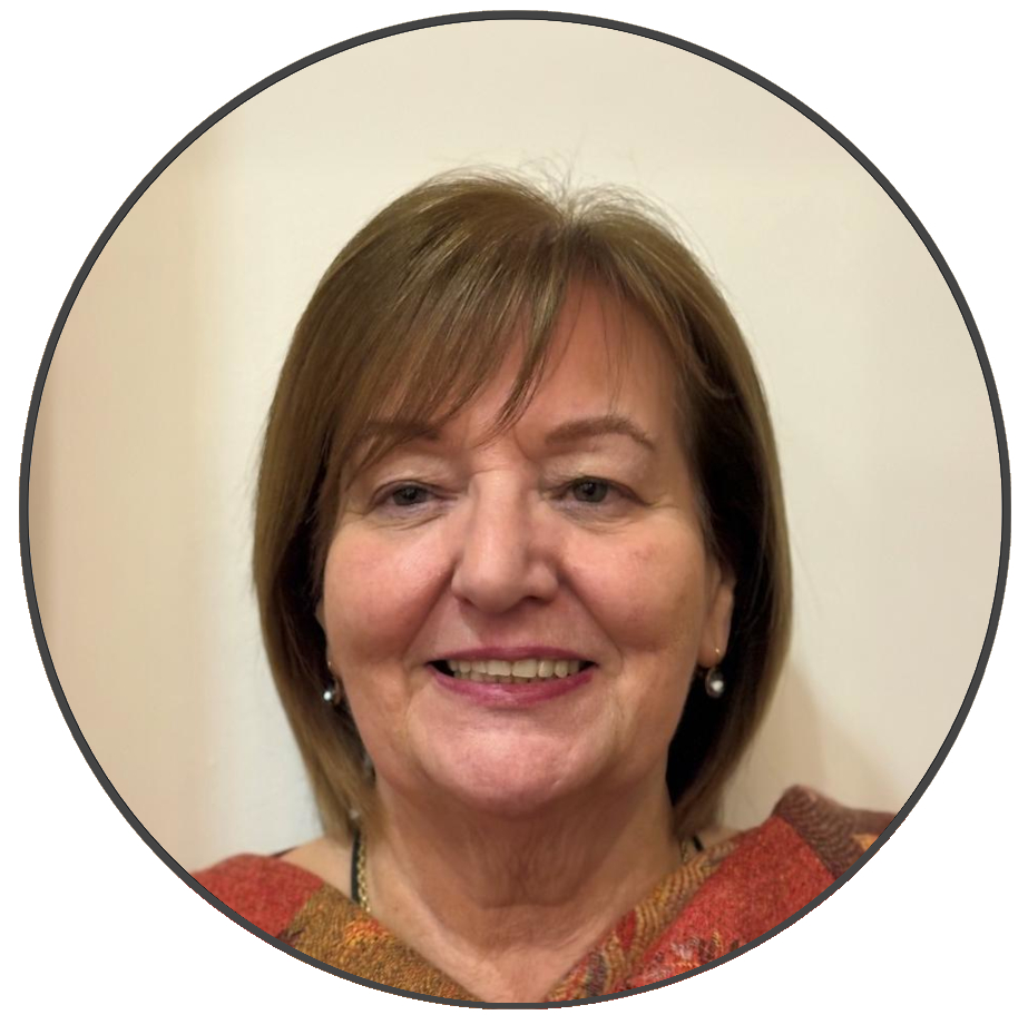 Meet the Team (Ellen)